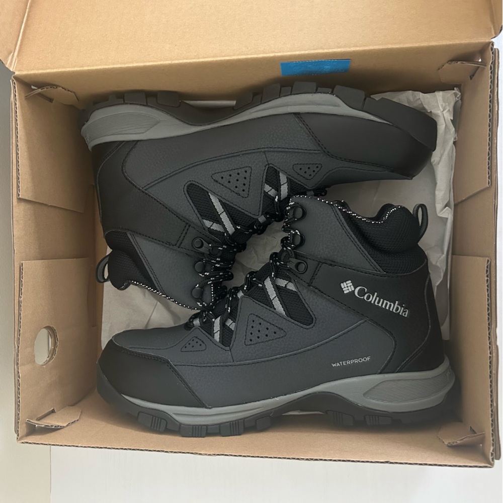 Columbia Men's Liftop III Snow Boots Size 10 New W/ Box